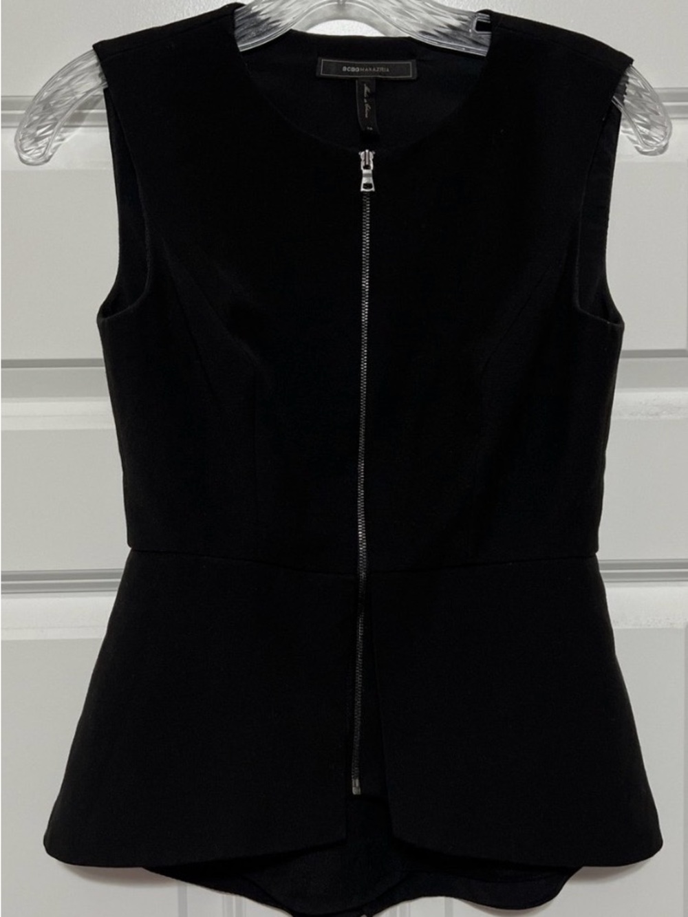 BCBGMaxAzria Black Sleeveless Zip-Front Peplum Skirt Top
